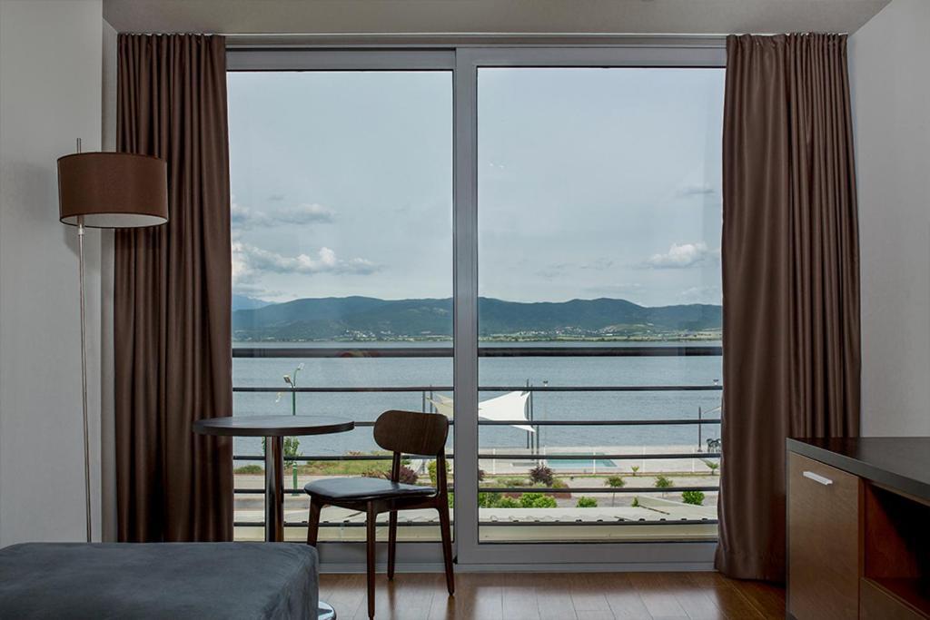 多伊兰罗曼蒂克酒店 Dojran 外观 照片